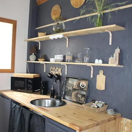 Bed & Breakfast Attitudes Naturelles Labastide-de-Virac
